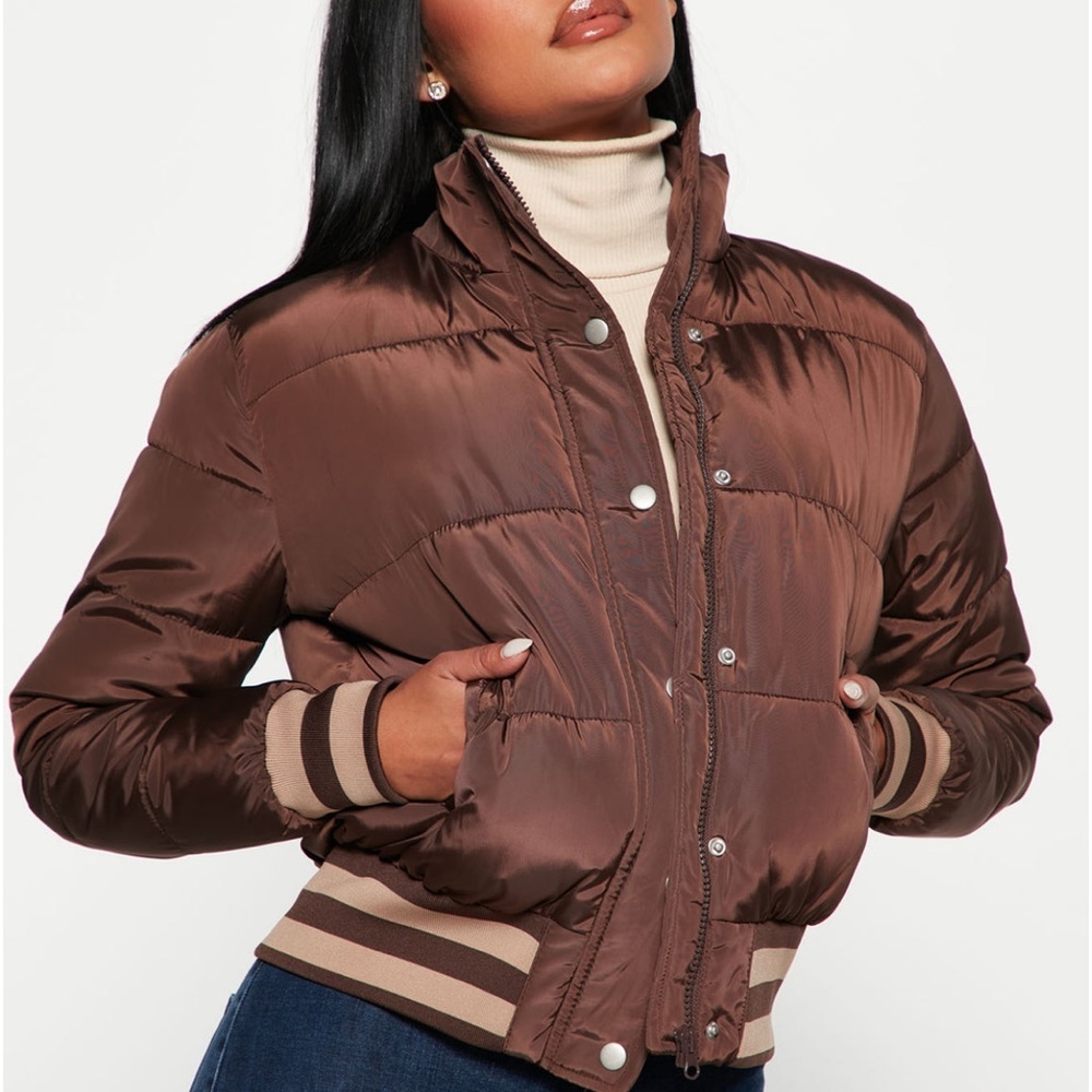 SOLD. Fashion Nova Mrs Jackson Chocolate Puffer Jacket - Picture 4 of 12